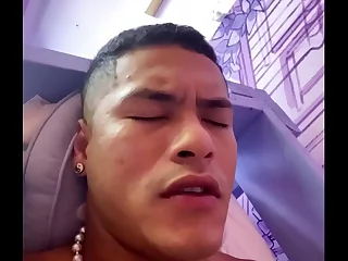 Enjoy the morning with a gay blowjob and big dick